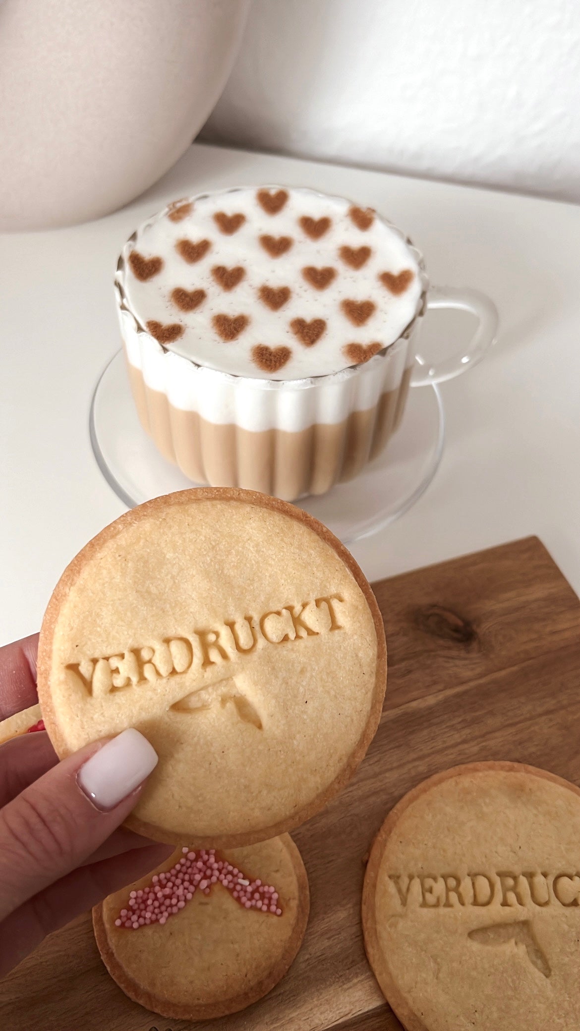 Ausstecher "personalisiertes Design“ (immer verfügbar - bitte vor dem Kauf kontaktieren, dann schalten wir das Produkt frei)
