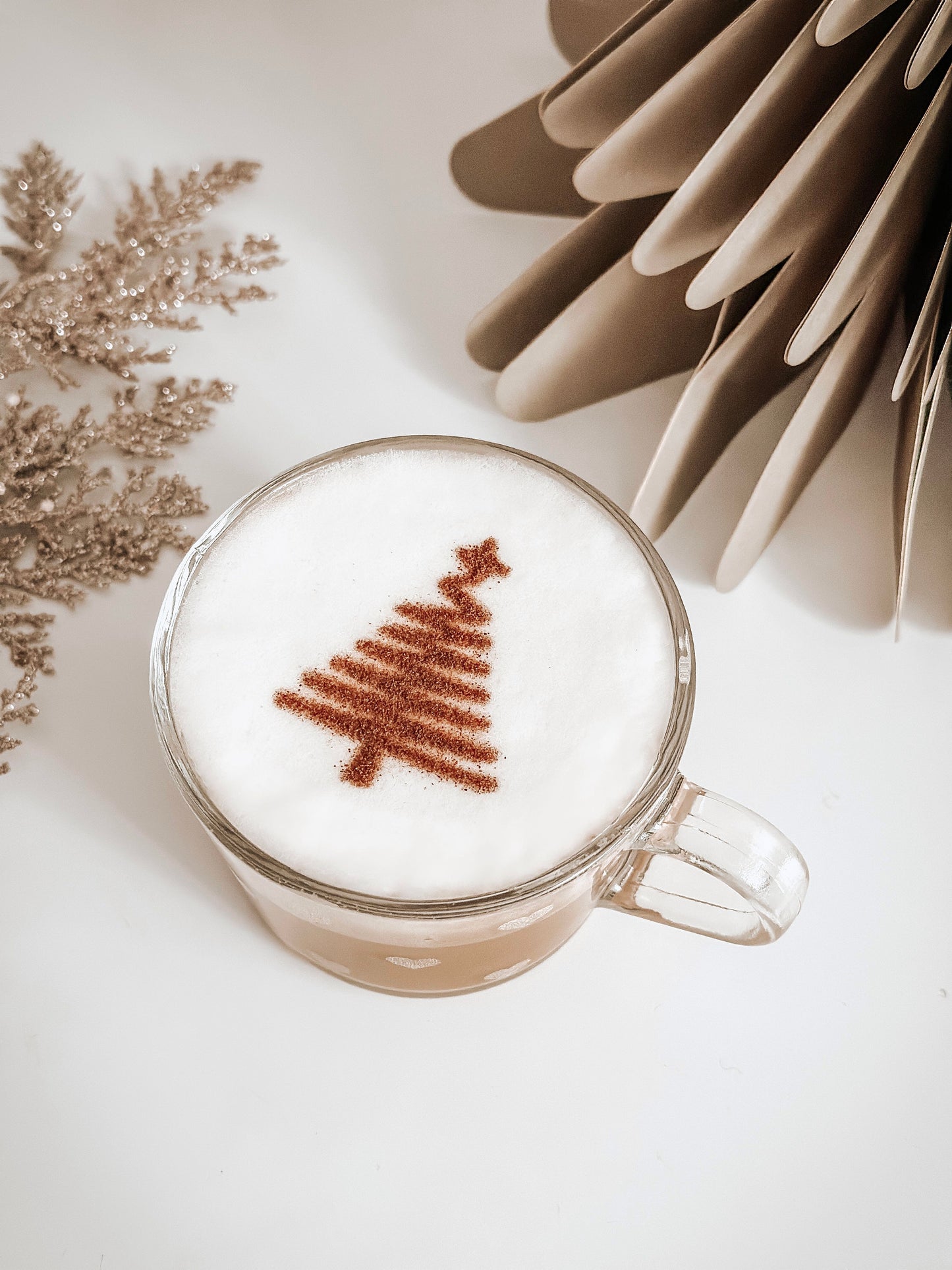 Milchschaumschablone "Tanne"